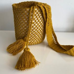 Trendy beach bag (Wayuu basket )